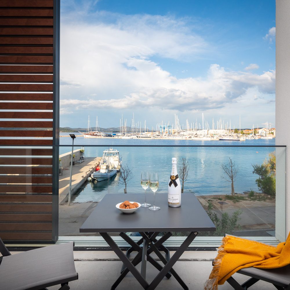 APARTMAN MURTER - prednji pogled (3)